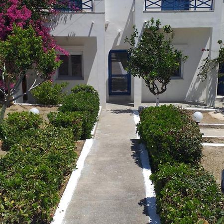 White And Blue,Finikas Syros Apartment Vissa Luaran gambar
