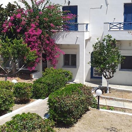 White And Blue,Finikas Syros Apartment Vissa Luaran gambar