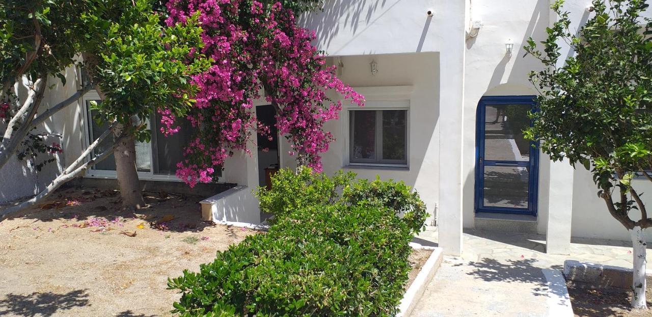 White And Blue,Finikas Syros Apartment Vissa Luaran gambar