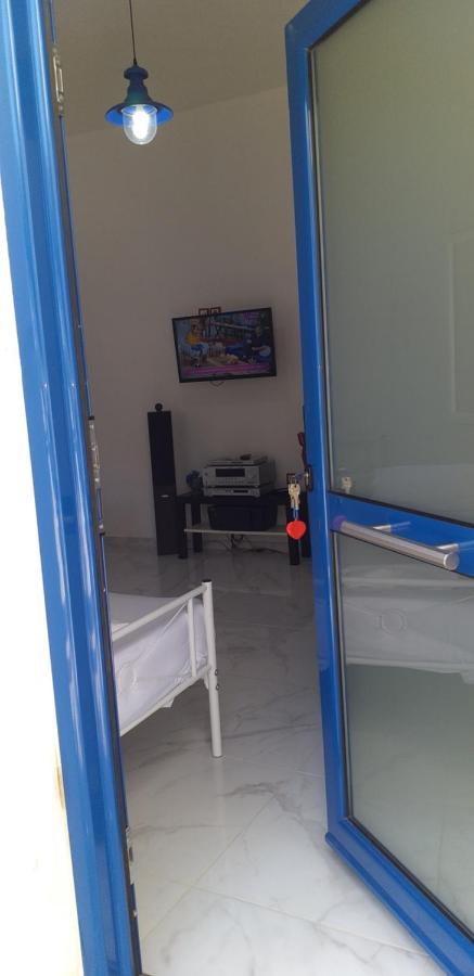 White And Blue,Finikas Syros Apartment Vissa Luaran gambar
